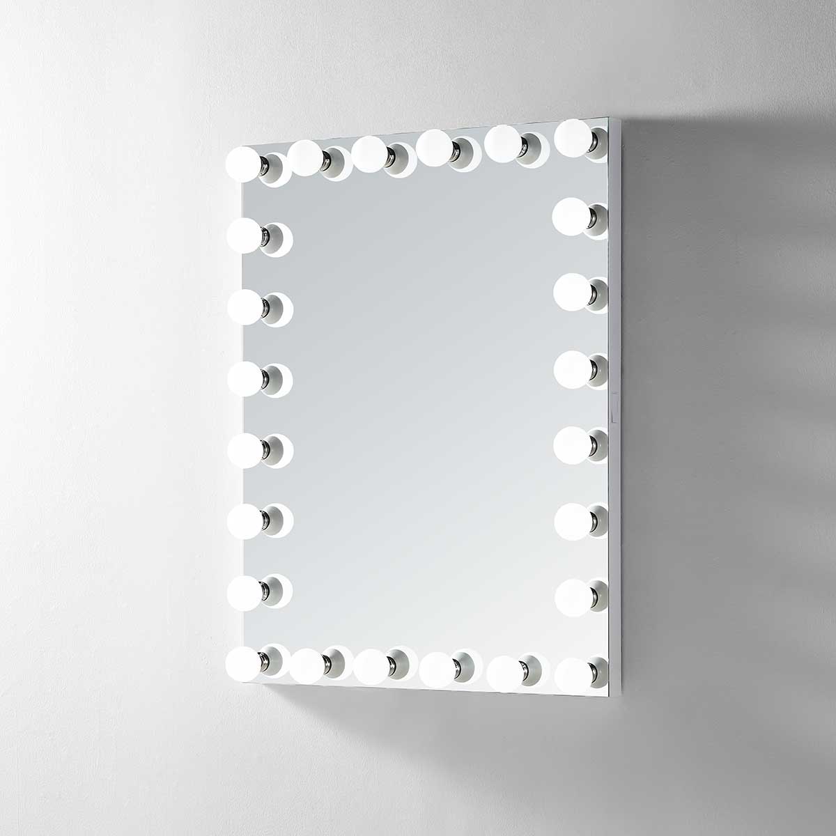 mmfl4-lighted-full-length-
